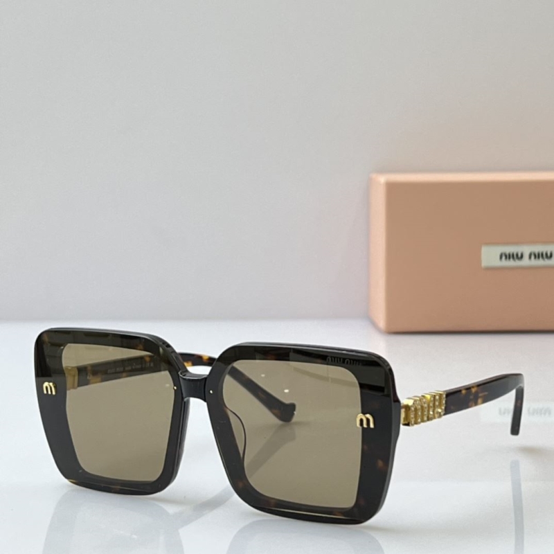 Miu miu Sunglasses